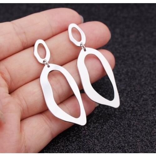 Hollow Irregular Drop Earrings for Women Fashion Geometric Metal Butterfly Earrings Jewelry Boucles d'oreilles Summer Girl Gift