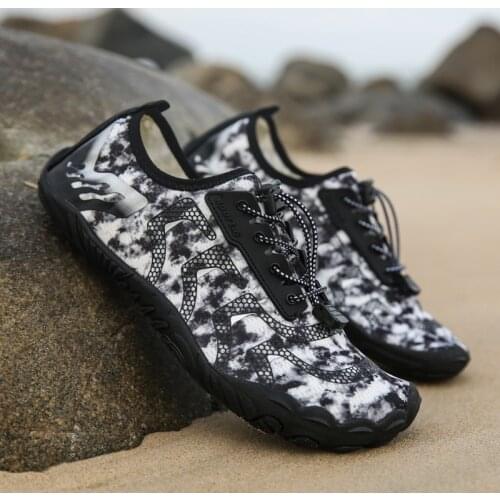Mens Womens Quick-Dry Wading Shoes Family Boys Girls Elastic Upstream Beach Water Shoes Non Slip Breathable Barefoot Aqua Shoes