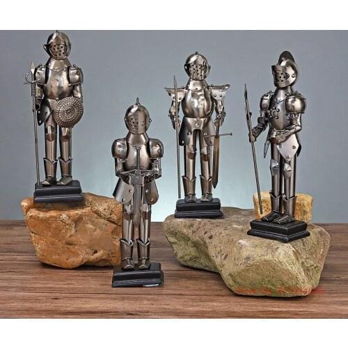 Resin Base Iron Spartan Warrior Statue Ancient Roman Soldier Model Ornaments Vintage Office Reception Wine Cabinet Home Decor