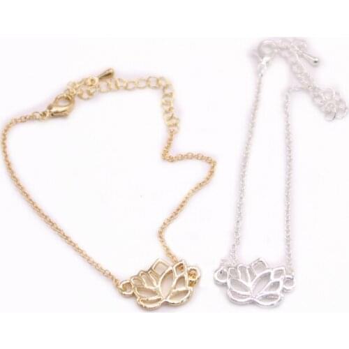 Trendy Lotus Bracelets Flat Flower Design Gold White Rose Three Color Optional For Women