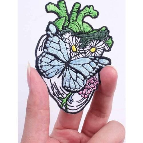 Utterfly Flower Patch Appliques On Clothes Hippie Embroidered Patches For Clthes Punk Jacket Embroidery Patch Metal Parches