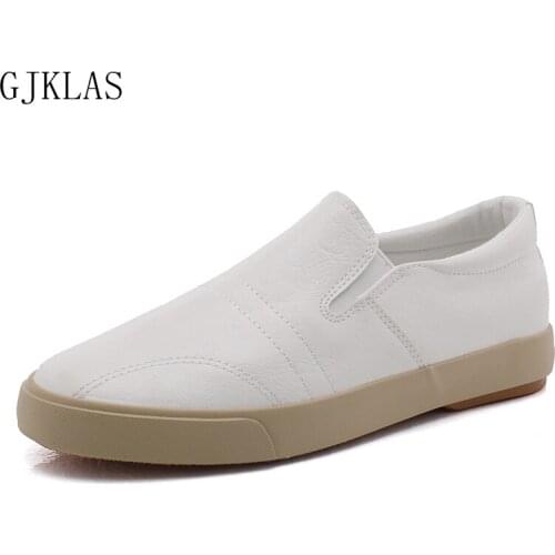 Leather Casual Shoes Men Loafers Fashion Brown Black White White Trainers Men Classic Oxford Slip on Shoes for Men Sneakers