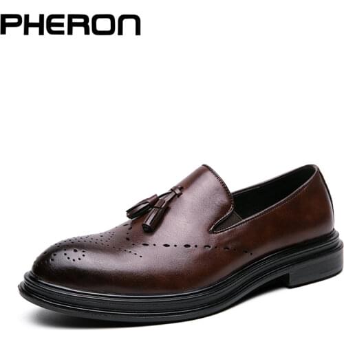 Italian Men Shoes Formal Wedding Footwear New Stylish British Brogue Shoes Men Slip-On Mens Dress Shoes Formal Party Sneakers