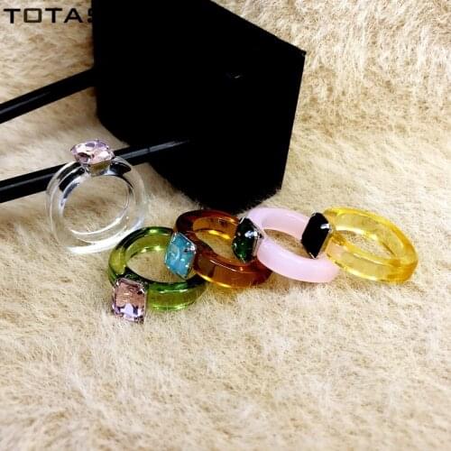 F.J4Z Rings 2021 Hot Trend Womens Finger Rings Simplicity Resin Band Faux Stone Top Ring Ladys Special Gifts jewelry Dropship