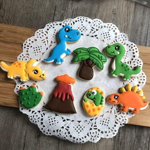 8pcs/set 3D Dinosaur Cookie Stamps Plastic Cookie Biscuit Decoration Mold Animal Shape Cookie Cutters Cake Decorating Tools
