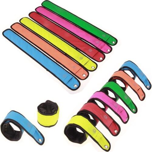 2019 Sport LED Flashing Light Up Glow Bracelet Wristband Vocal Concert Party Props Gift Gym Outdoor Running Cycling Light Lamp