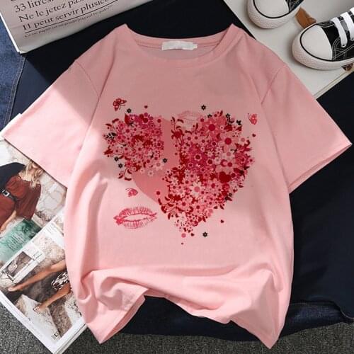 Pink Heart And Lipstick Graphic Print Women Blouses 2020 New Summer Fashion Korean Shirt Tee Harajuku Aesthetic Pink Tops Blusas