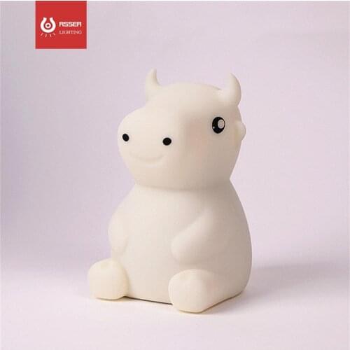 Multiple Colors Rechargeable Silicone Calf Cow Lamp Animal LED Night Light For Kids