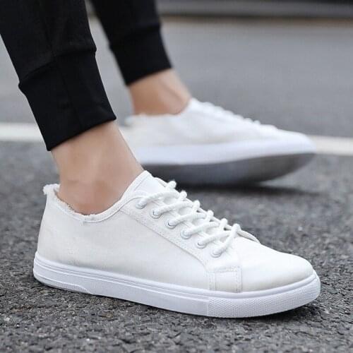 Casual Shoes Men Cotton Canvas Shoes Lace-Up Men Casual Walking Shoes New Male Footwear Autumn Breathable Sneakers Men