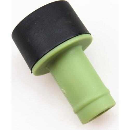 READXT Car Engine Crankcase Breather Exhaust Valve For Passat b5 Bora Golf 4 MK4 Polo A3 A4 A6 Seat Leon Toledo Ibiza 035103245G