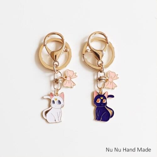 Cartoon Luna Cat Keychains Cute Anime Pendant Car Keyring for Women Girl Bag Airpods Key Chains Trinket Valentines Day Gift