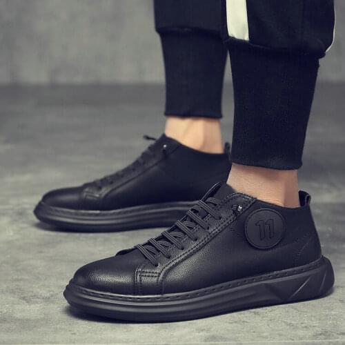Men Zapatos Hombre Casual flats Shoes Spring New Men Fashion all black Sneakers Men Leather Flats Shoes A55-46
