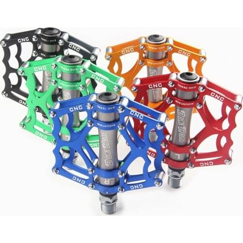 Bicycle Pedal Ultra Light Aluminum Alloy Hollow Design Patch Riding Equipment Accessories Mountain Bike Pedals Platform pedales