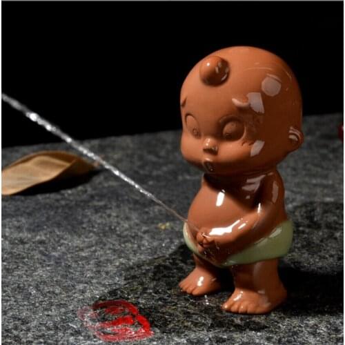 Water spray tea pet ornaments creative can raise Yixing purple sand purple mud animal personality Zen cute urine baby character