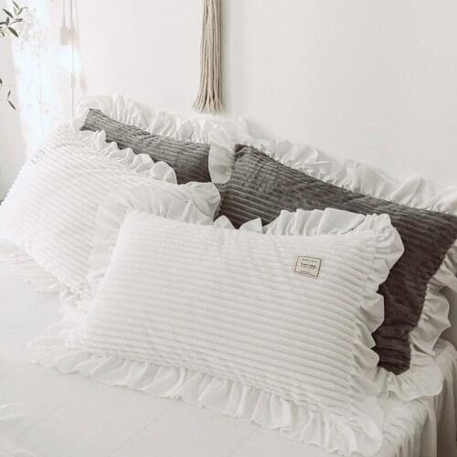 1 Pair Solid Color Pillowcase with Lace Decor Soft Velvet Decorative Pillow Case Strip Pattern for Girl Bed Pillow Cover 48x74cm