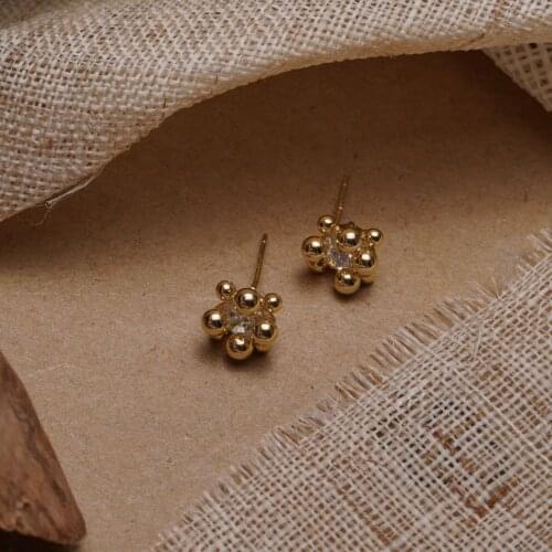 Metal Ball Earrings For Women Fashion Jewelry Small Beads Gold Pin Stud Earring New Arrival Charms Ear Jewellery Gifts
