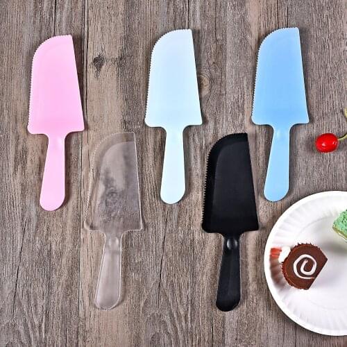 Birthday cake cutter Plastic serrated cake knife individual package Disposable knife Kitchenware