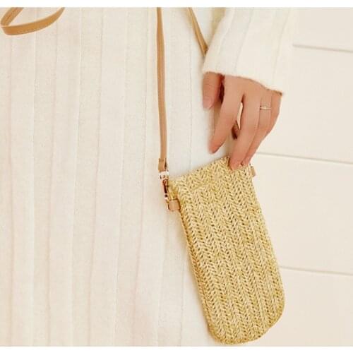 2021 New Handmade Small Straw Bag Simple Art Weaving Pouch Mini Beach Bags Fashion Lady Travel Phone Purses and Handbags Women