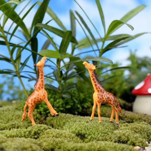 1 pc Artificial Resin Kawaii children figure world Action Toy Animals Giraffe Fairy Miniature Moss Gnome