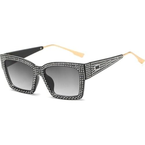 2019 New Luxury Diamond Ladies Sunglasses High-end Women Sunglasses UV400 Designer Square Rhinestone Sun Glasses Female Shadow