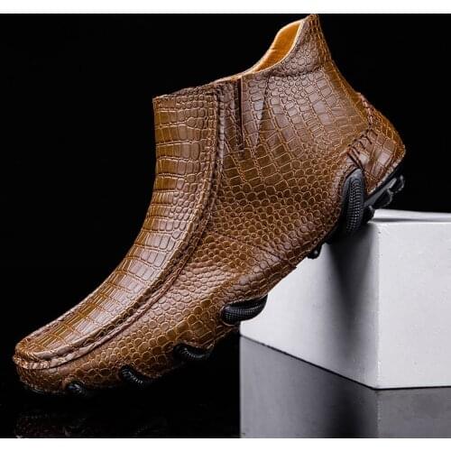 Chelsea Boots Large Size Men Ankle Boots High Grade Slip on Buckle Strap Wingtip Brown Black Shoes Basic Boots Men Retro Brogue