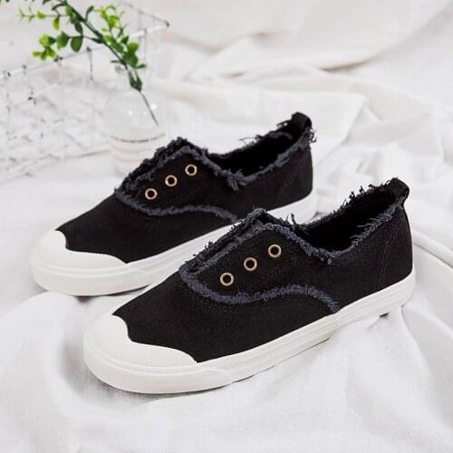 2021 New Womens Canvas Shoes Hairy Mouth Set Feet White Shoes Breathable Casual Fashion Korean Student Board Shoes