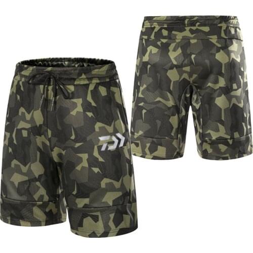 2019 Man Camouflage Outdoor Short Pants New Fishing Trousers Summer Daiwa Quick Drying Sports Britches Breathable Fishing Shorts