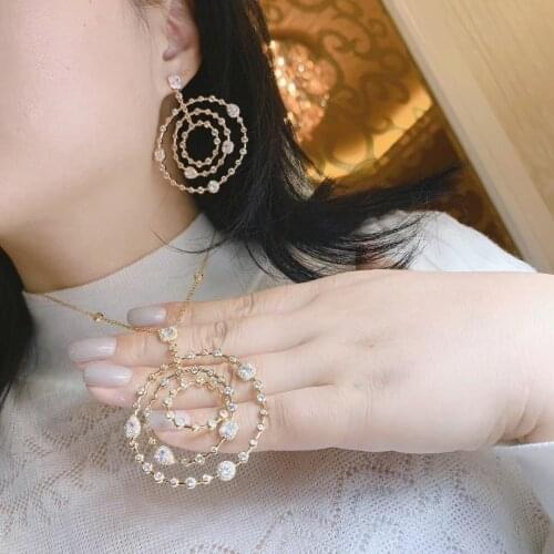 Exquisite Round Within Micro Paved Cubic Zirconia Big pendant necklace For Bridal White gold colors Luxury Jewelry D1439