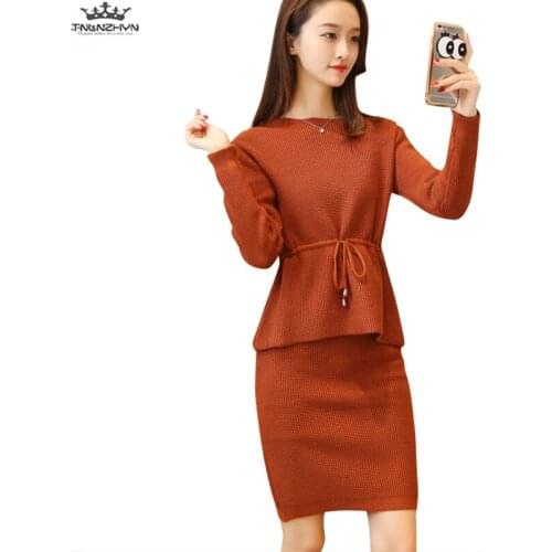 Tnlnzhyn 2019 New Autumn Women Sweater Suits Sets Fashion 2 Pieces Sets Sweater and Skirts Sets ladies Casual Skirts Suits Y741