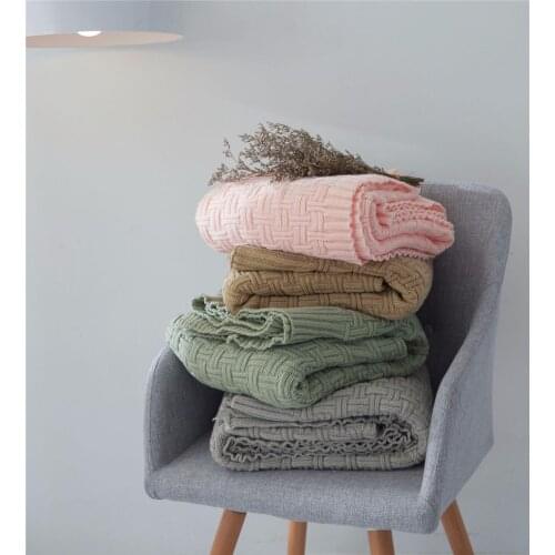 New High Quality Acrylic Blankets Winter Warmth Knitted Blanket Sofa/Bed Cover Quilt Knitted Blanket Decoration 120x170cm