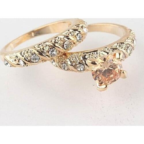 2019 New Fashion 2PC Charming Gold Filled Crystal Engagement Ring Couple 3 Size Wedding Rings Hot Selling wholesale dropship