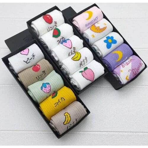 5 Pairs/Lot New Fashion Socks Women Set Cutton 24 Styles Medium/Invisible Socks Cartoon High-Quality Ventilation Box Party
