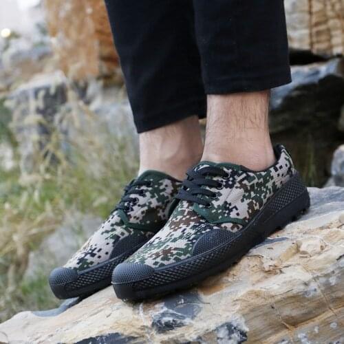 Size 35-45 Camouflage Work Shoes Men Outdoor Sneakers Man Casual Shoes Non-slip Training Tactical Canvas Shoes Zapatillas Hombre