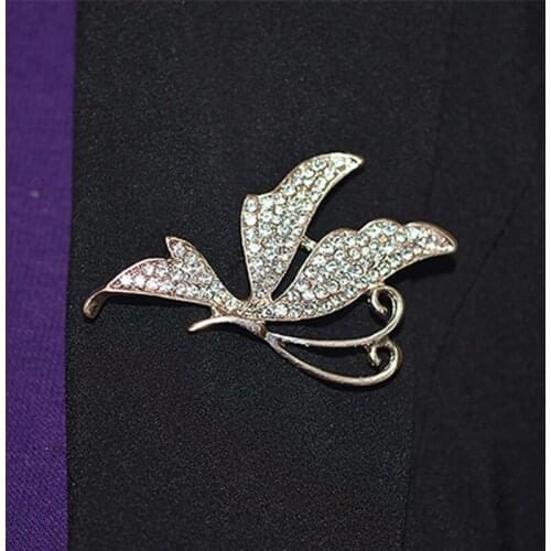 HOT Sale New Arrival Korea Jewelry Men Woman Butterfly Brooch Pin Accessories Rhinestones Animal Corsage Coat Accessories