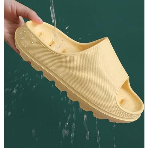 Thick Sole Designer Home Women Heel Slippers Hollow Out Quick-dry EVA Slides Bedroom Ladies Platform Shoes Couple House Slippers