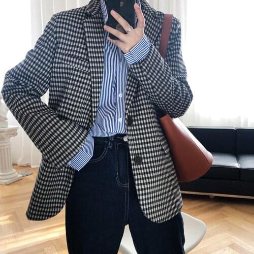 Vintage Loose Women Plaid Blazer Jackets Long Sleeve Single-breasted Pockets Female Blazer 2021 Autumn Suit Coats Femme C022