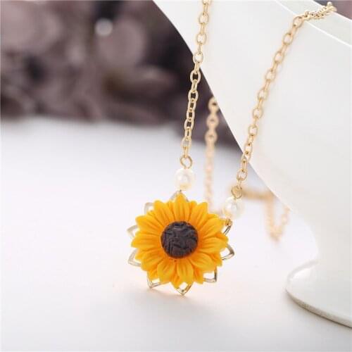 30Pcs/lot Imitation Pearl SunFlower Necklace Pendant For Women Jewelry Accessories Sunflower Choker Necklaces Wedding Jewelry