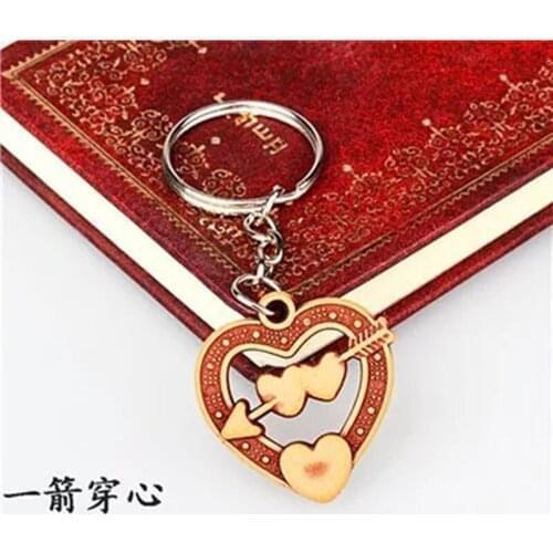 5PCS Cupid’s Arrows Wood Charm Keychain Arrow Through The Heart Wooden Pendant Key Chains Diy Jewelry Key Ring Making