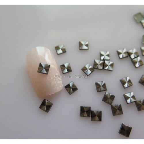 NS-33 30pcs Nail Decoration High Quality 4*4mm Black Square Metal Stud Nail Art Decoration