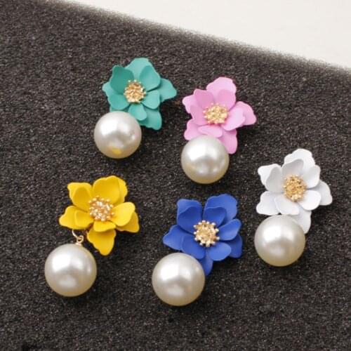 Cherry Blossom Earrings for Women Fashion Design Pearl Pendant Dangle Acrylic Matte Petal Stud Flower Earrings Beach Wedding New