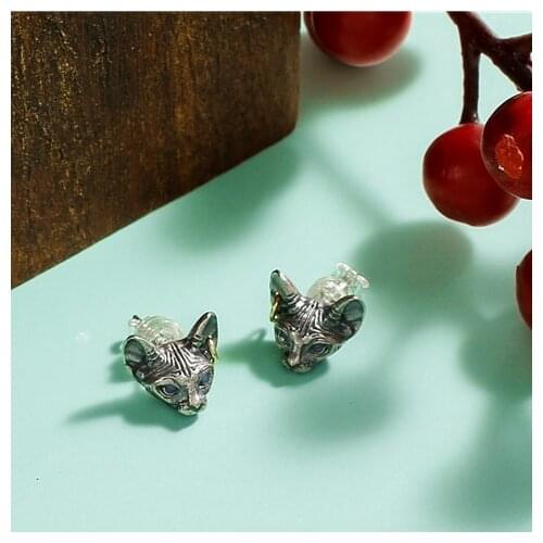 Vintage Silver Color Sphinx Cat Earrings for Men Women Punk Cool Cute Cat Earrings Fashion Couple Earring Hip Hop Jewelry Gifts