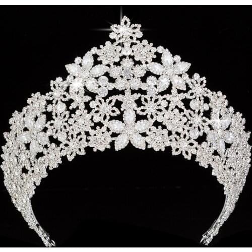 Crowns HADIYANA New Fashion Exquisite Wedding Hair Accessories Vintage Lovely Flower Design High Quality BC4469 Corona Princesa