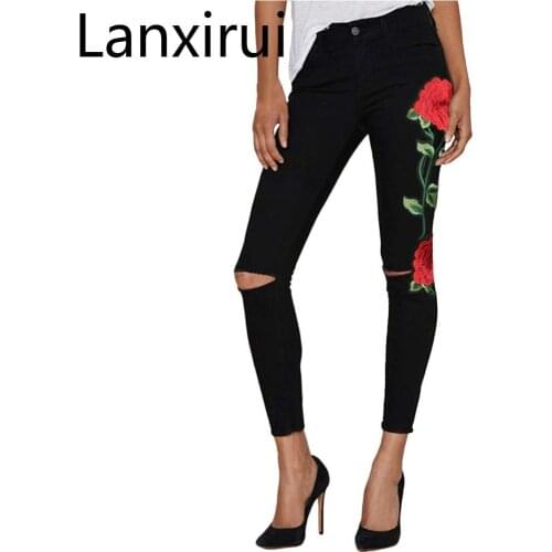 Lanxirui Neue Hohe Taille Schwarz Stickerei Jeans Ohne Zerrissene Frau Fashion Floral Denim Hosen Hosen Fur Frauen Jeans Sep27