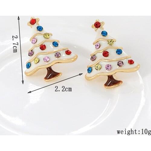 MEAJOE Stud Earrings