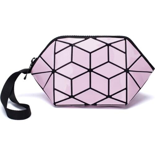 2020 New Women Makeup Bag Clutch Luminous Cosmetic Bags For Ladies Geometric Cosmetic Organizer Purse Women Travel Make Up Bag