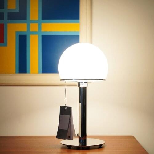 Hot selling golden creative table lamp in Japan and South Korea