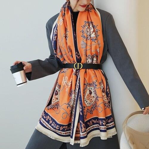 2021 Autumn Ethnic Style Beach Towel Female Print Cashmere Scarves Fashion 190X65CM Dustproof Bandanna Winter New Tassels Shawls