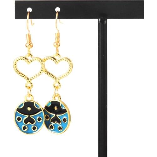 Anime Golden Wind Giorno Giovanna Ladybird Earrings JoJos Bizarre Adventure Drop Earrings for Women Men Ear Clip Jewelry Gift