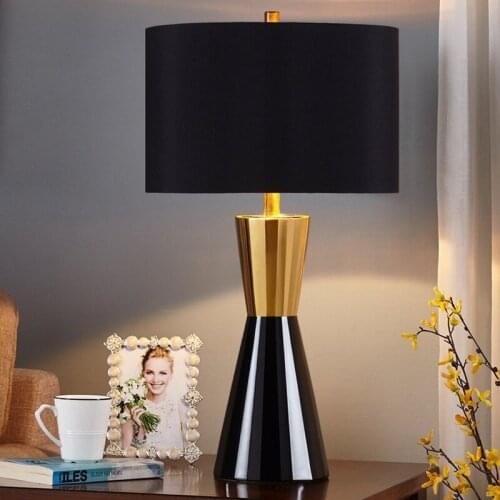 Luxury American Style Black Table Lamp for Bedroom Bedside Lamp Ceramic Table Lamp Living Room Home Deco Bed Lamp WJ122825
