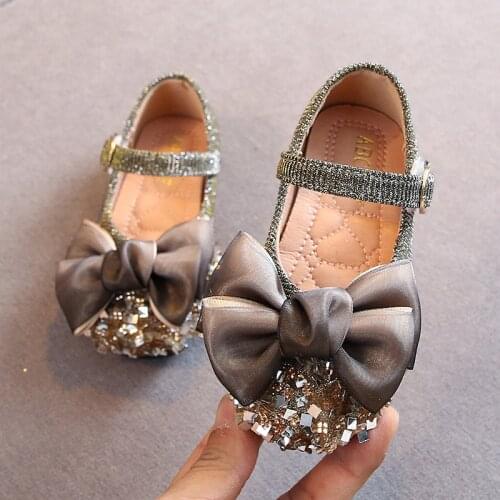 Childrens Sandals Baby Girls Shoes Non-slip Leather Princess Shoes Summer Bow Kids Sandals Silver Pink